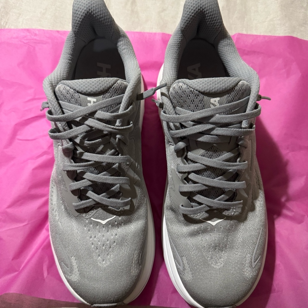 HOKA Clifton Men’s Running Shoes Gray/White Size 10.5D Wide Athletic Sneakers - Picture 2 of 11